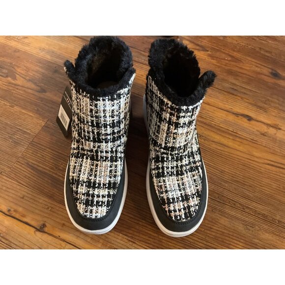 Hey Dude Mel Boot Boucle Back Lightweight Booties Shoe US 9 EU 40 New With Tag - Picture 2 of 5